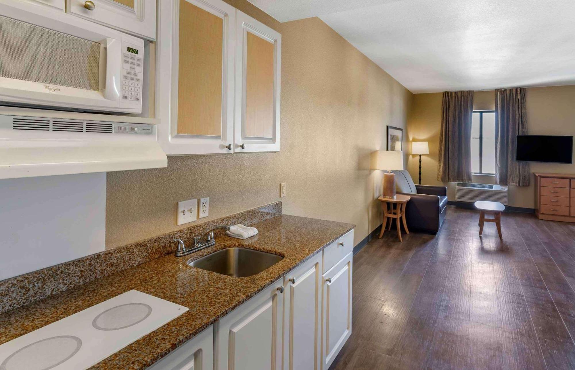 Extended Stay America Suites - San Rafael - Francisco Blvd East Экстерьер фото